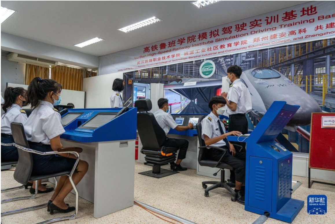 1652343171305680.jpg 4.jpg