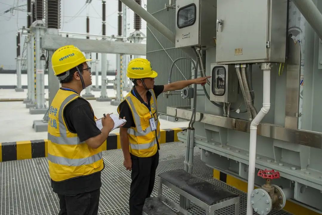 1688348370216741.jpg 3640.jpg