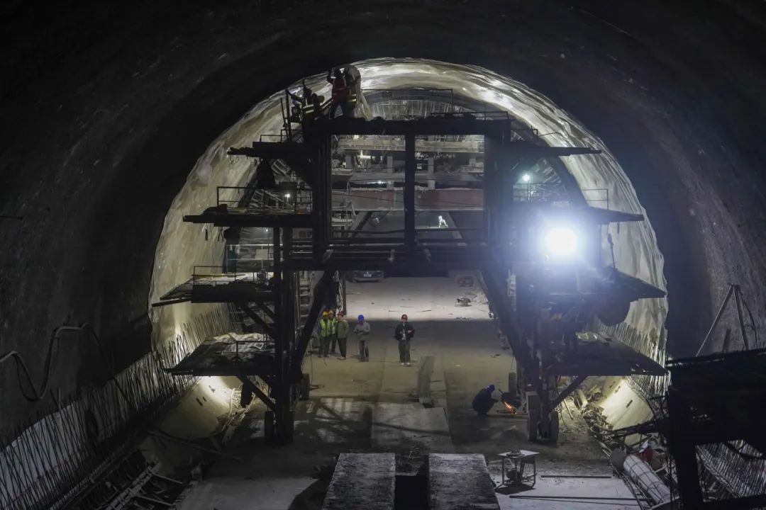 1739771728126090.jpg 640 (1).jpg